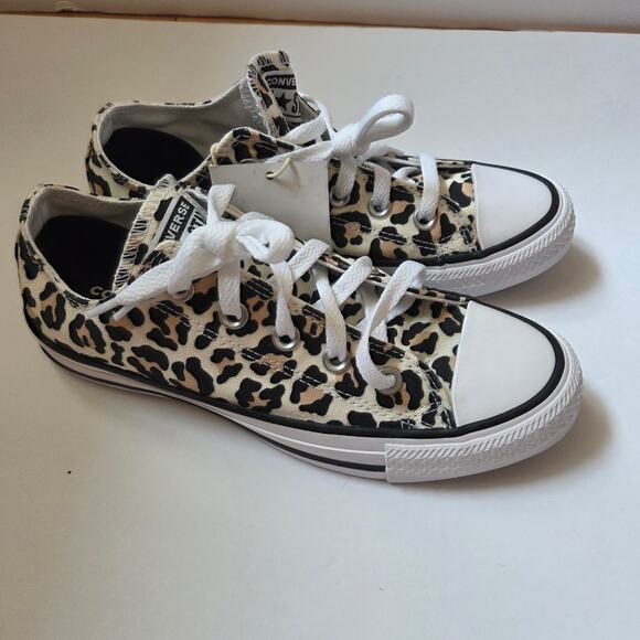 Converse Leopard Sneakers Size 6 - Picture 1 of 11